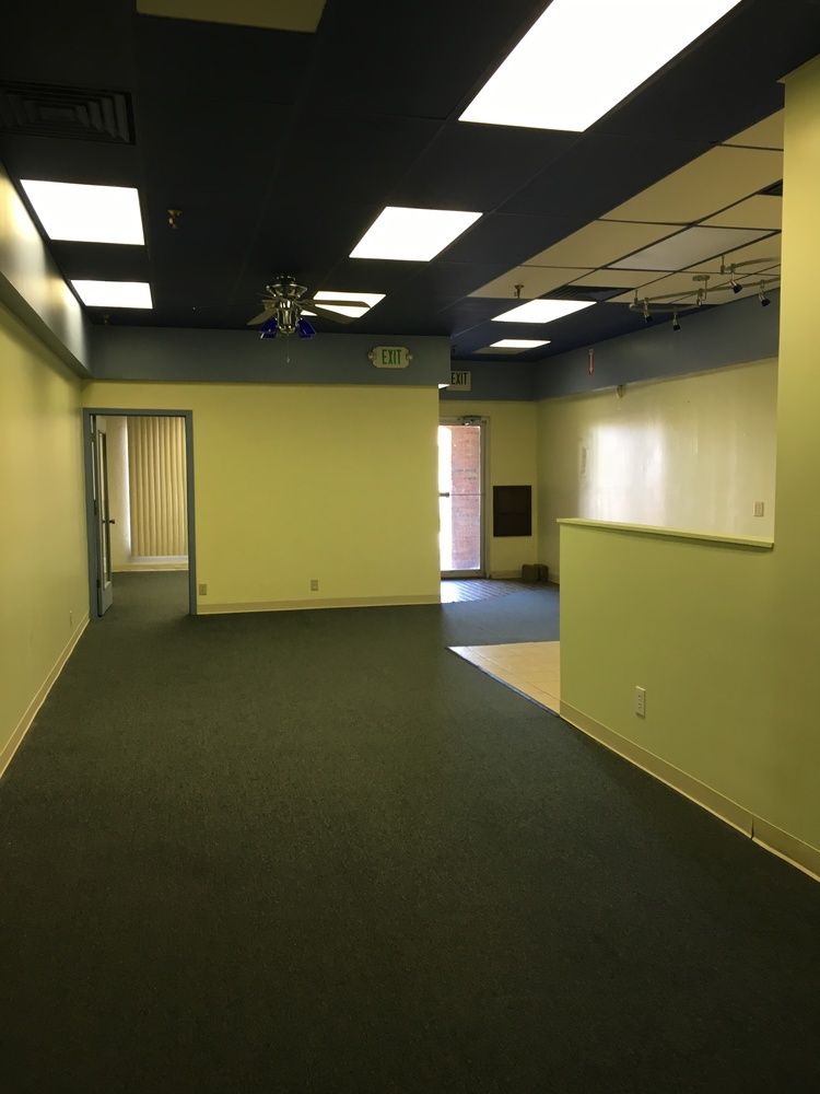 Georgetown Square : 6400 E. State Boulevard, Fort Wayne, IN 46815